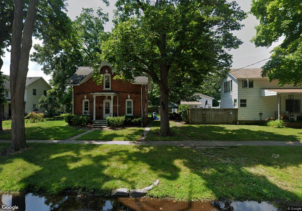 233 N Elm St, Owosso, MI 48867 - photo 1