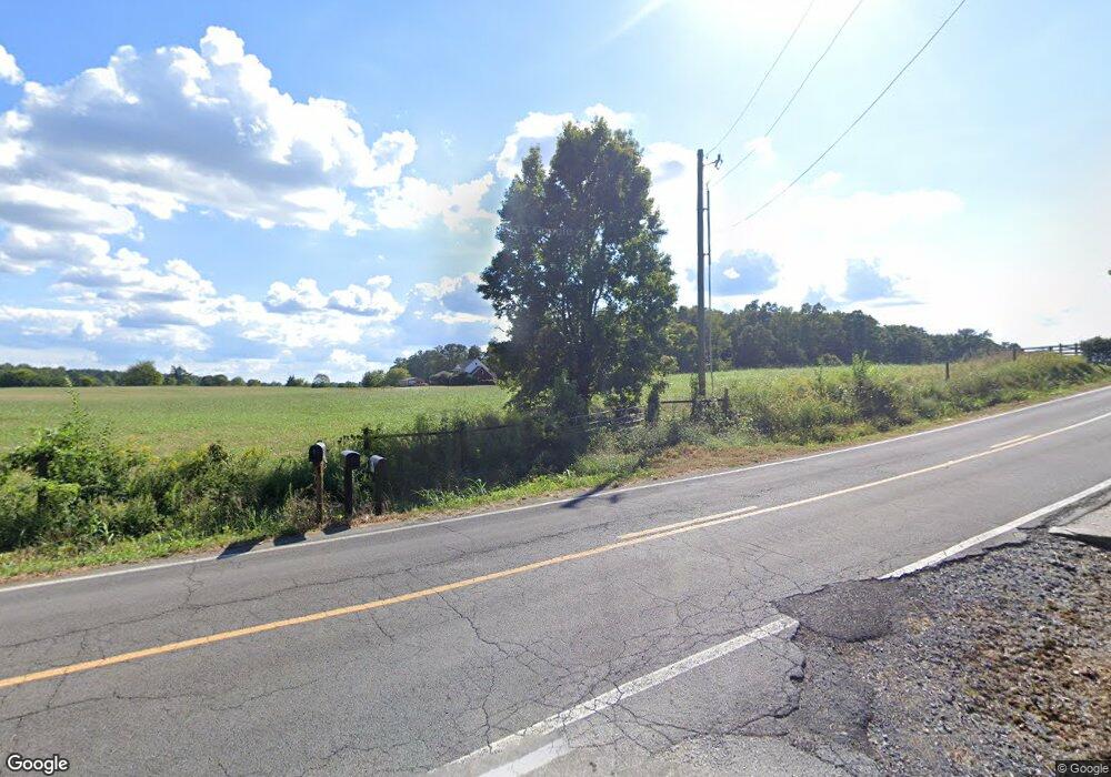 253 Woodlawn Rd, Chatsworth, GA 30705 - photo 1