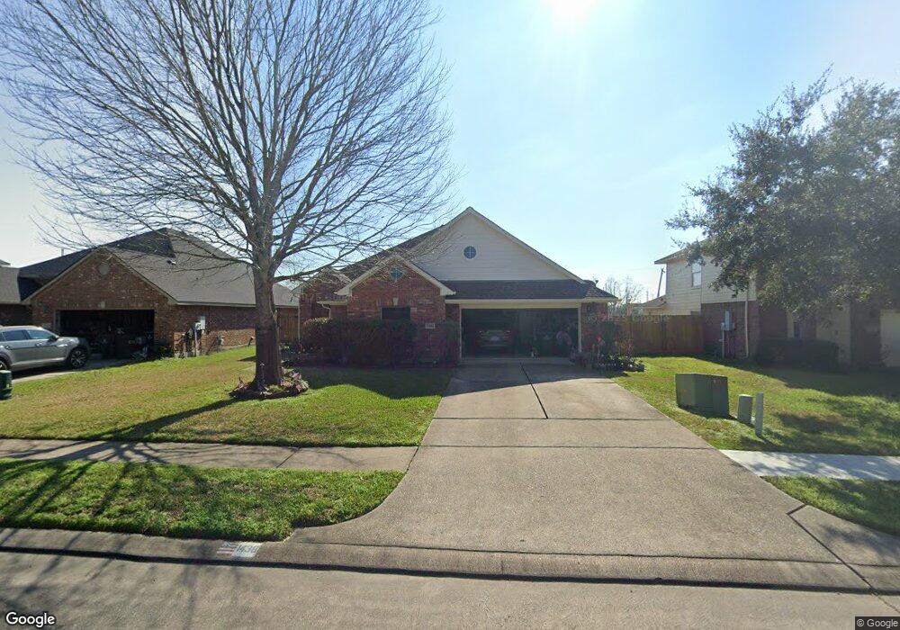 1438 Barras St, Alvin, TX 77511 - photo 1