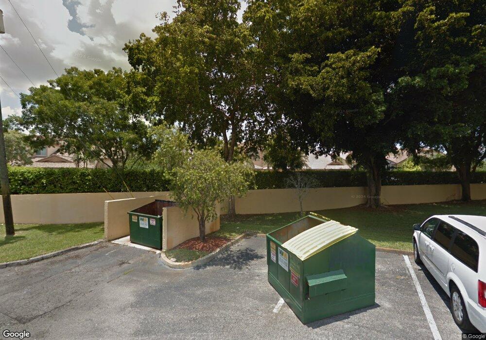 5095 Madison Lakes Cir E, Davie, FL 33328 - photo 1