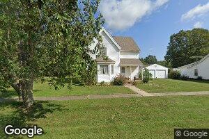 237 Locust St, Carthage, IL 62321