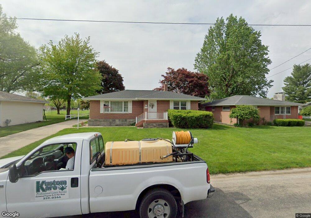 613 Dakota Ave, Mattoon, IL 61938 - photo 1