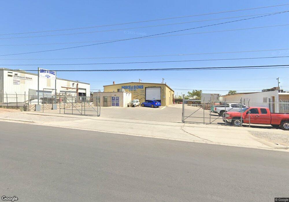 976 Tony Lama St, El Paso, TX 79915 - photo 1