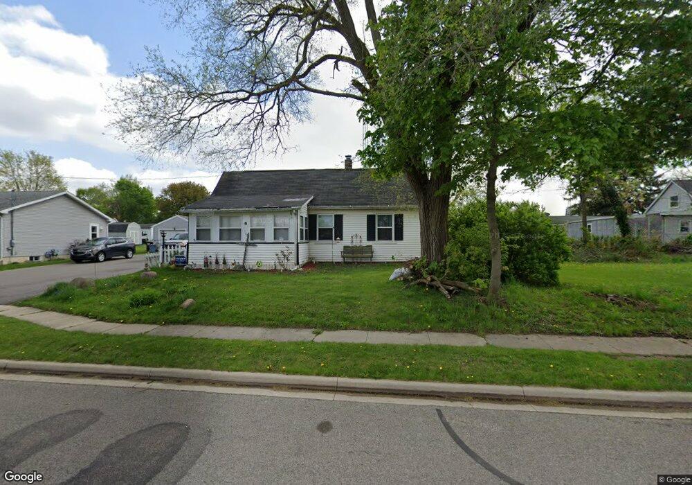 121 W Summit St, Adrian, MI 49221 - photo 1