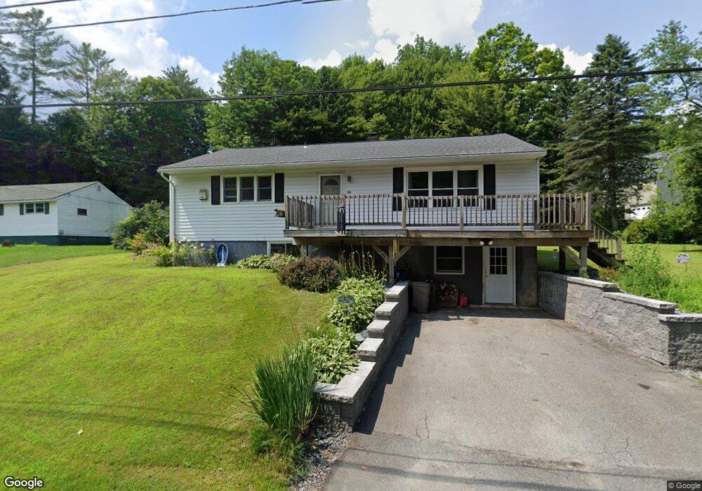 328 Locust St, Wilder, VT 05088 - photo 1