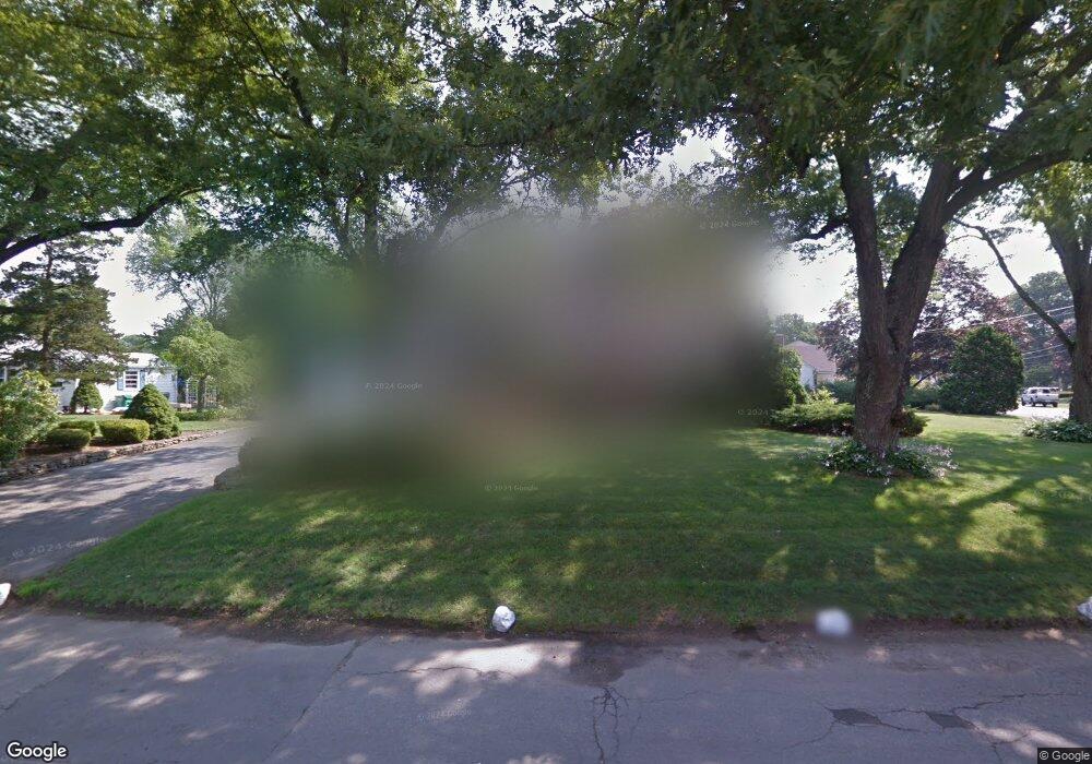 230 Algonquin Dr, Warwick, RI 02888 - photo 1