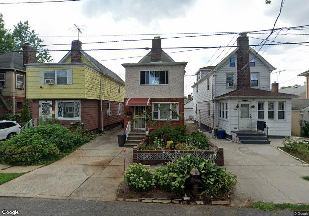 2732 164th St, Flushing, NY 11358 - photo 1