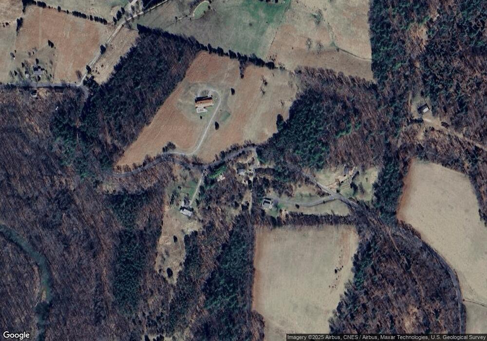 20 Daveda Ct, Berkeley Springs, WV 25411 - photo 1