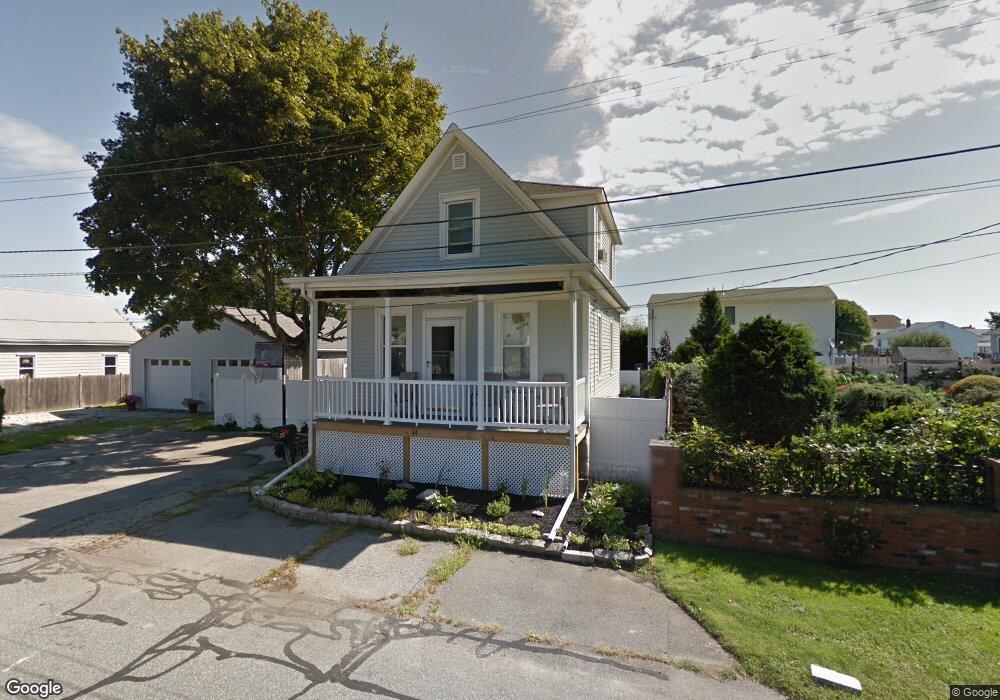 44 Grant St, North Dartmouth, MA 02747 - photo 1