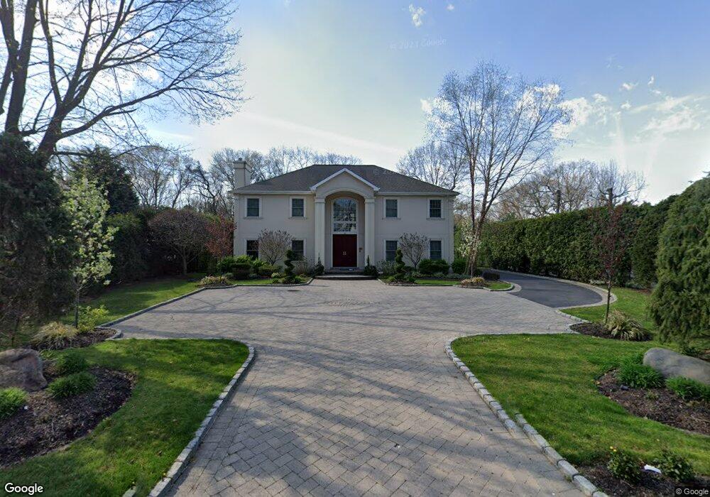 137 Dix Hwy, Dix Hills, NY 11746 - photo 1