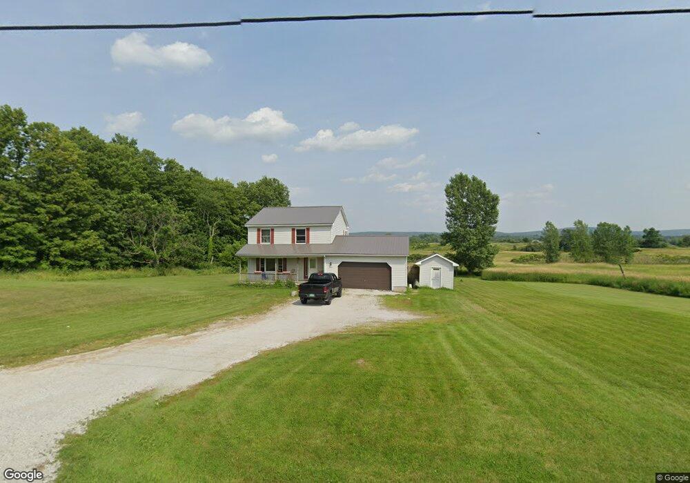 2025 Highgate Rd, Saint Albans, VT 05478 - photo 1