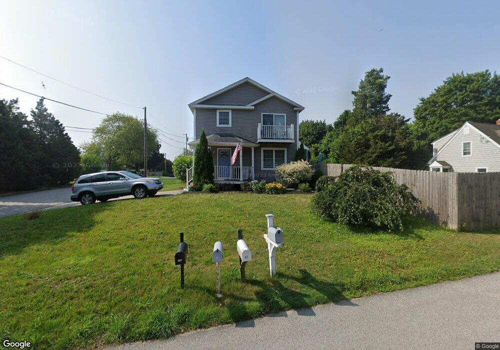 63 Lakeville Ave, Portsmouth, RI 02871 - photo 1