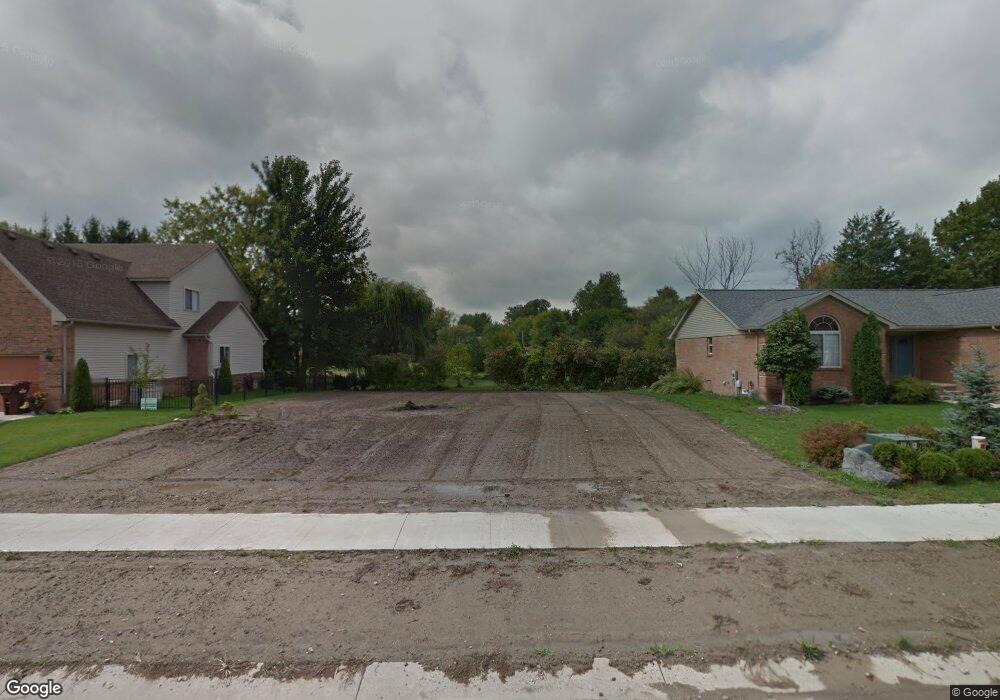 12377 Spencer Ln, Carleton, MI 48117 - photo 1