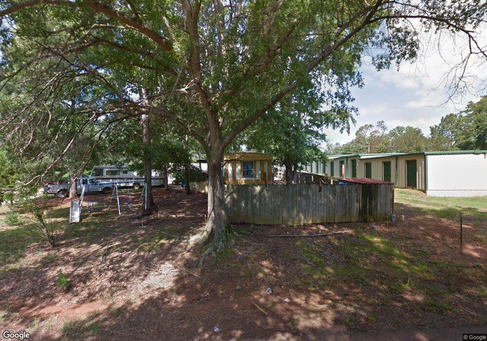 919 NW Front St, Vivian, LA 71082 - photo 1