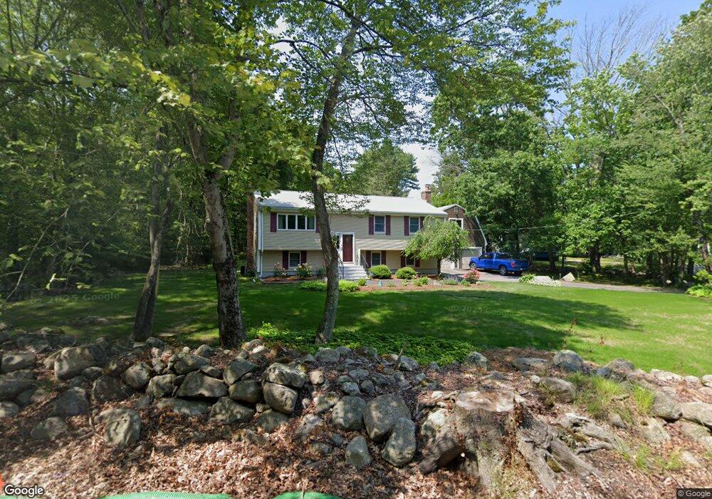 498 Stearns Ave, Mansfield, MA 02048 - photo 1