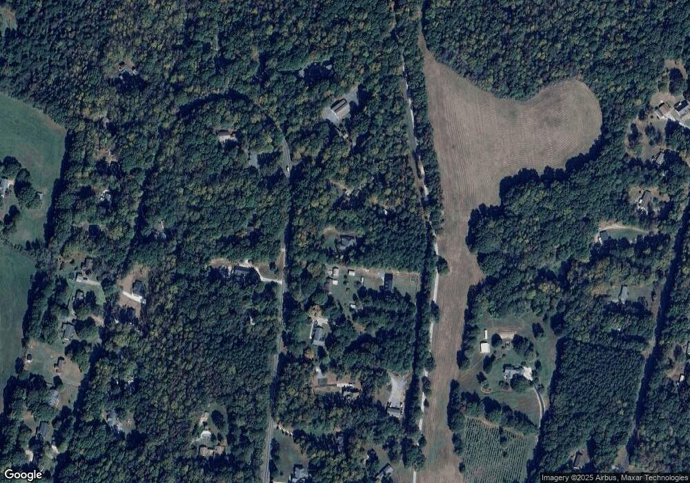 221 Rainbow Cir, Clover, SC 29710 - photo 1