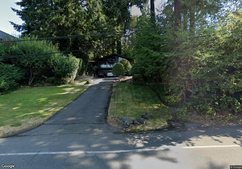 3670 W Mercer Way, Mercer Island, WA 98040 - photo 1