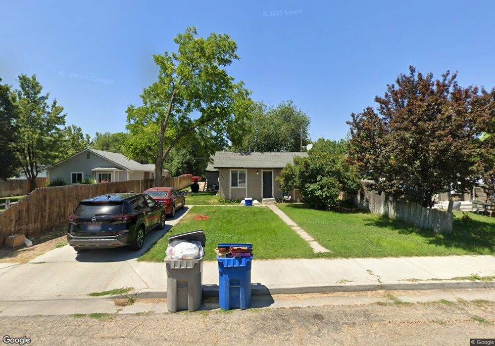 411 Fern St, Nampa, ID 83686 - photo 1