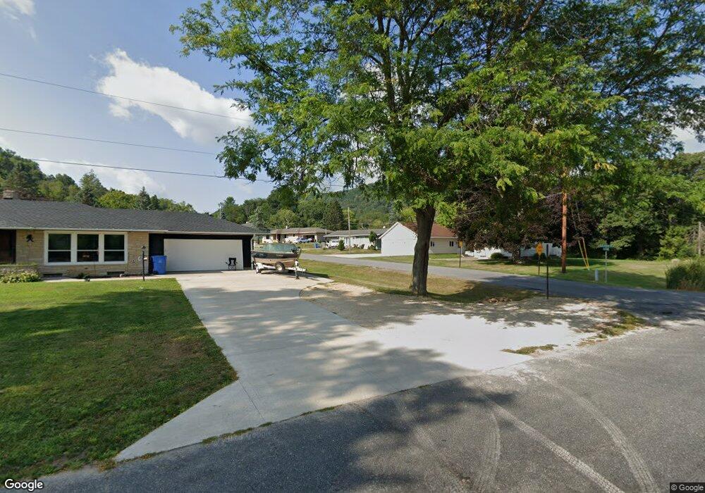 160 Riverview Dr, Dakota, MN 55925 - photo 1