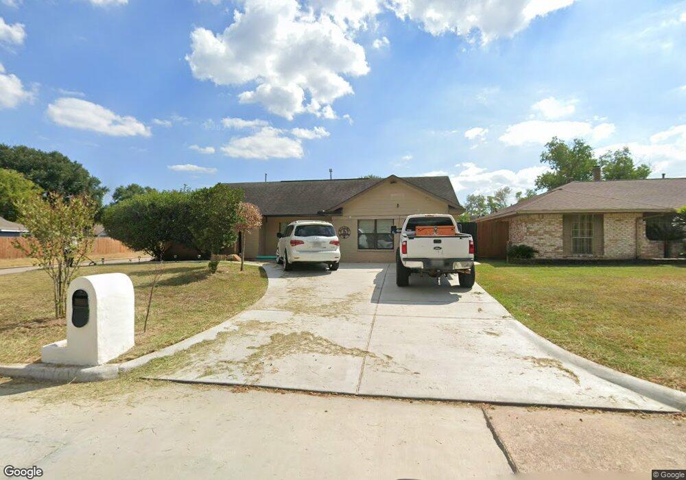 6403 Tall Willow Dr, Houston, TX 77088 - photo 1