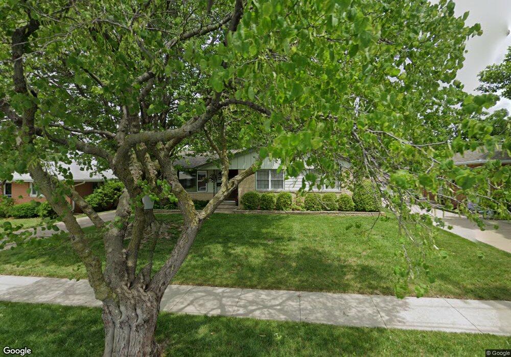 2520 Mansfield Dr, Des Moines, IA 50317 - photo 1