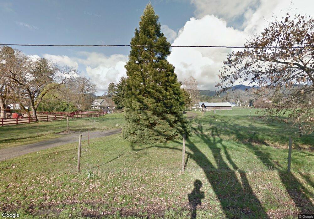 1875 Niedermeyer Dr, Central Point, OR 97502 - photo 1