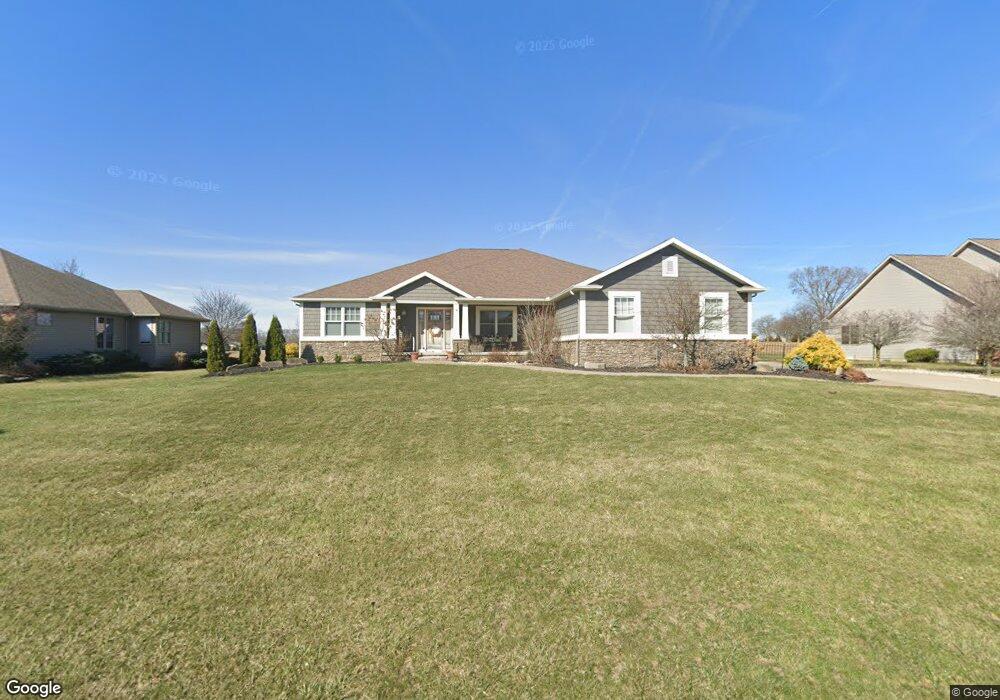 2814 Torrey Pines Dr, Findlay, OH 45840 - photo 1