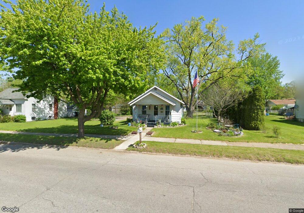 944 E Indiana Ave, Elkhart, IN 46516 - photo 1
