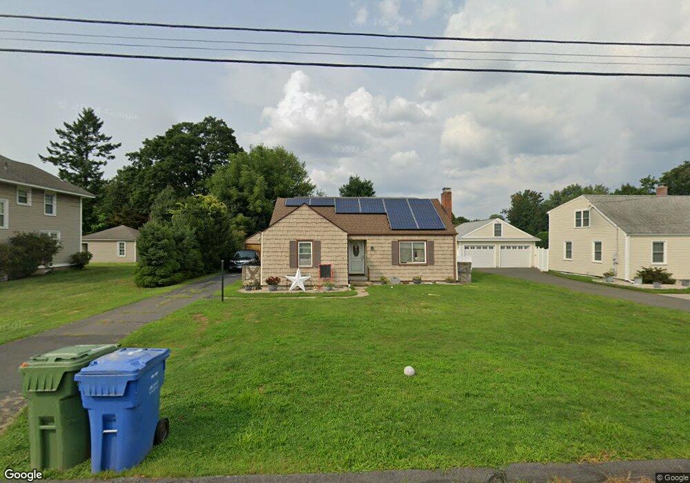 10 Freestone Ave, Cromwell, CT 06416 - photo 1