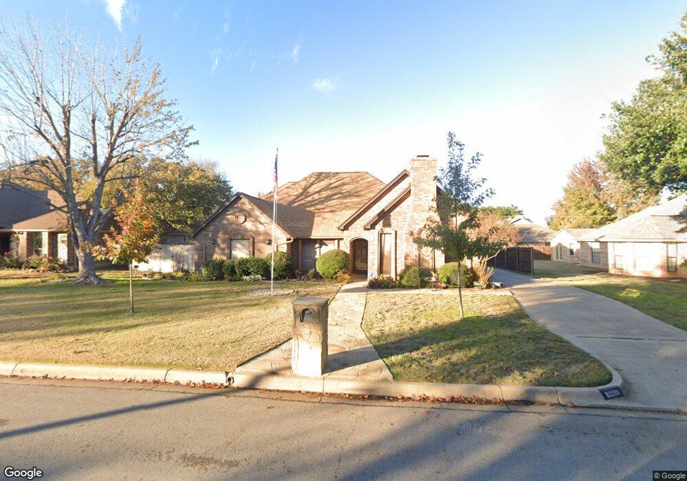 8959 Hialeah Cir N, North Richland Hills, TX 76182 - photo 1