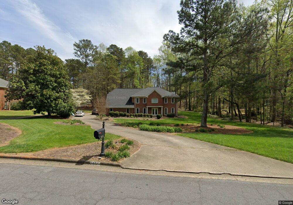 2975 Roxburgh Dr, Roswell, GA 30076 - photo 1