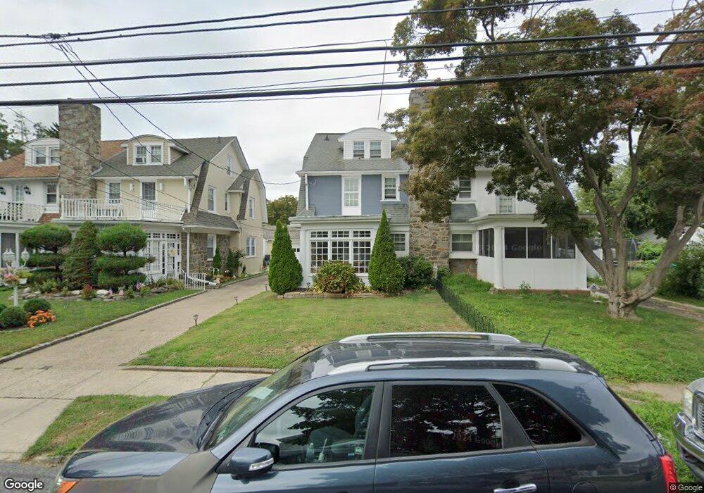 118 E Parkway Ave, Chester, PA 19013 - photo 1