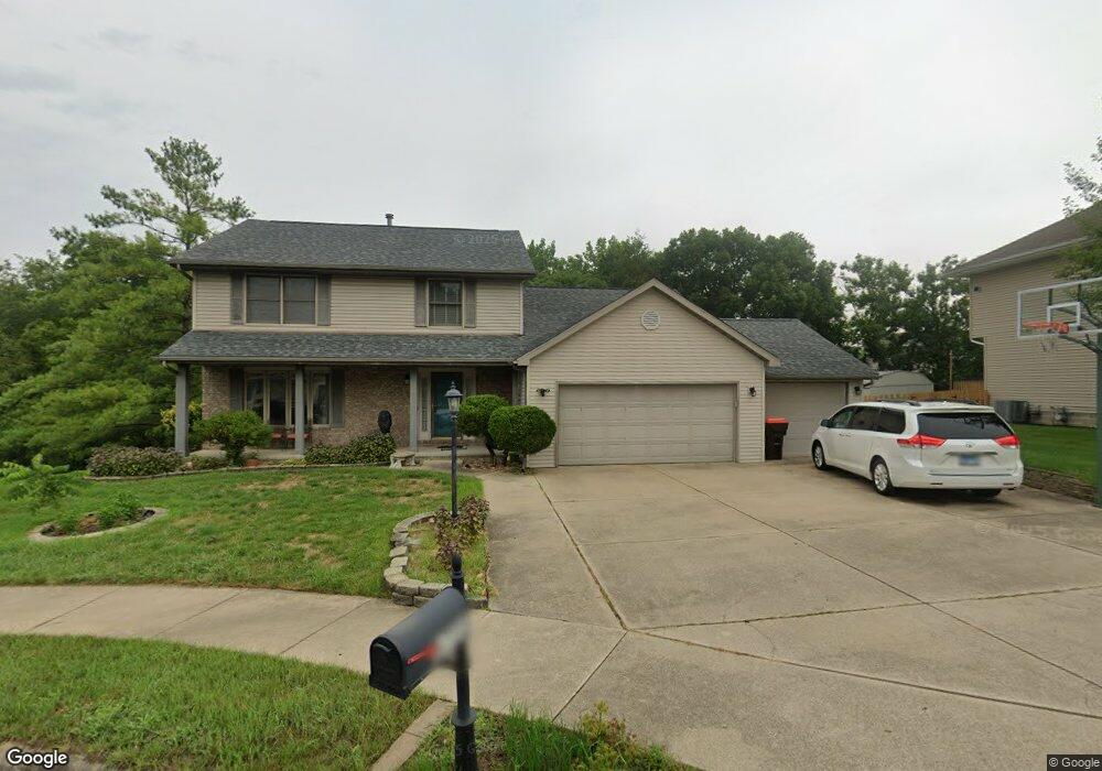 5723 W Rachael Ct, Peoria, IL 61615 - photo 1