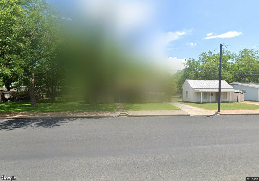 416 W Creek St, Fredericksburg, TX 78624 - photo 1