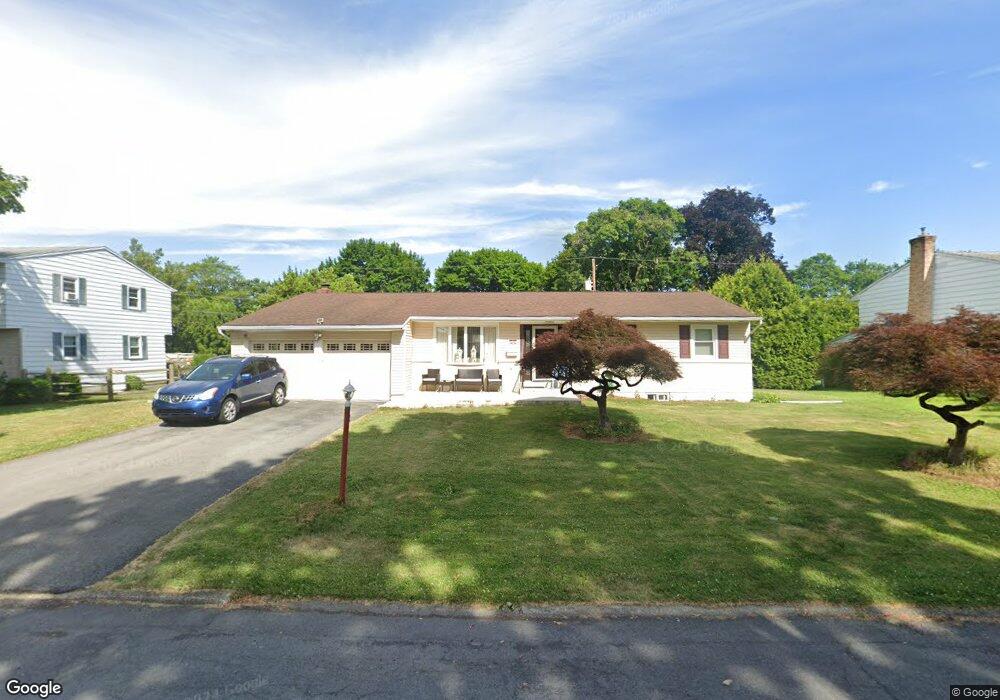 904 Miller St, Allentown, PA 18103 - photo 1