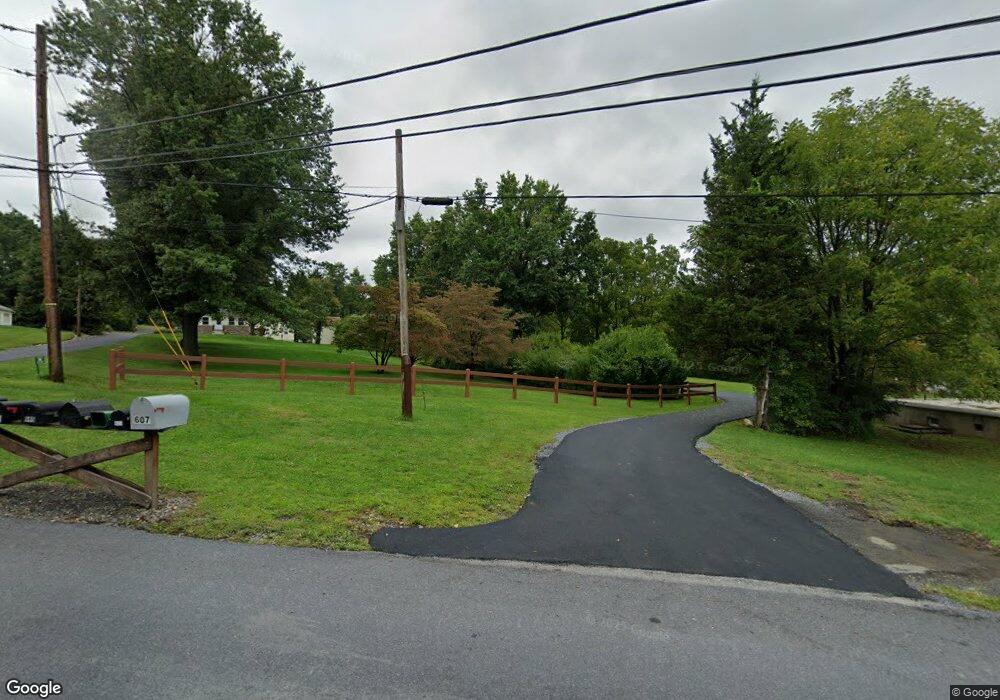 603 School Rd, Nazareth, PA 18064 - photo 1