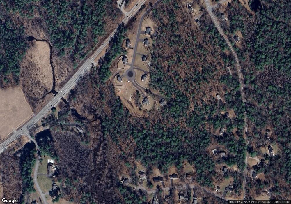 25 Huntington Ridge Rd, Bedford, NH 03110 - photo 1