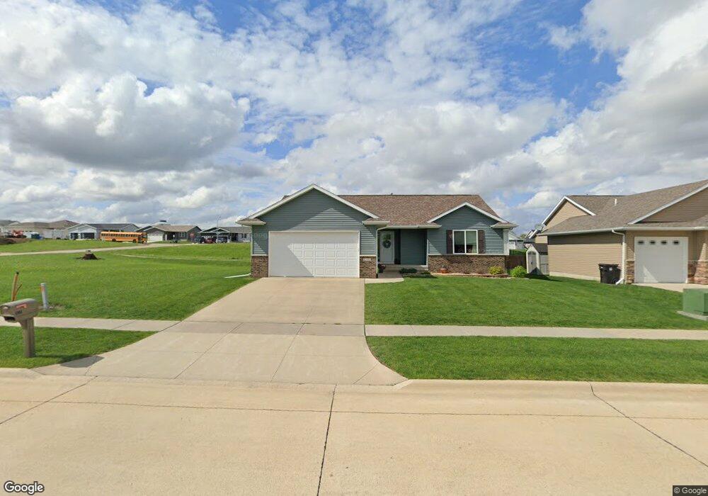 1101 Erik Rd, Cedar Falls, IA 50613 - photo 1