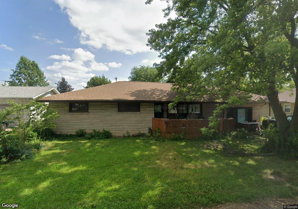 321 E 29th St, Muncie, IN 47302 - photo 1