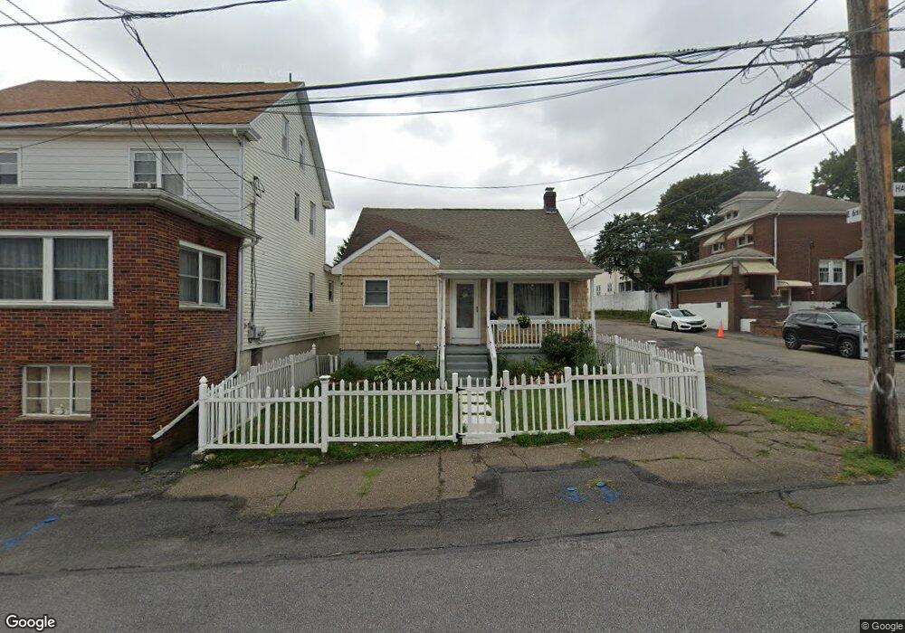 614 Hayes St, Hazleton, PA 18201 - photo 1