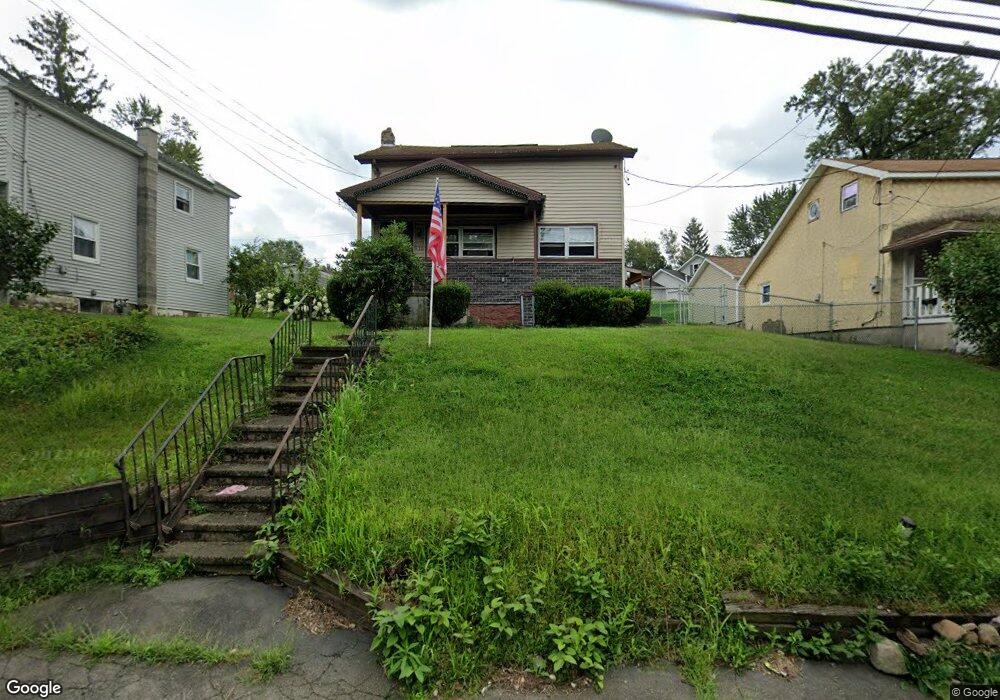 713 N Valley Ave, Olyphant, PA 18447 - photo 1