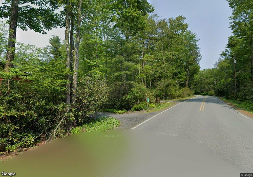 19 Miller Dr, Pocono Summit, PA 18346 - photo 1