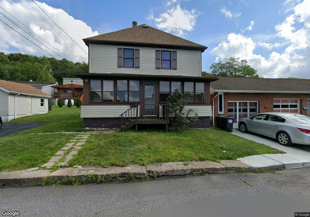 112 Grove St, McAdoo, PA 18237 - photo 1