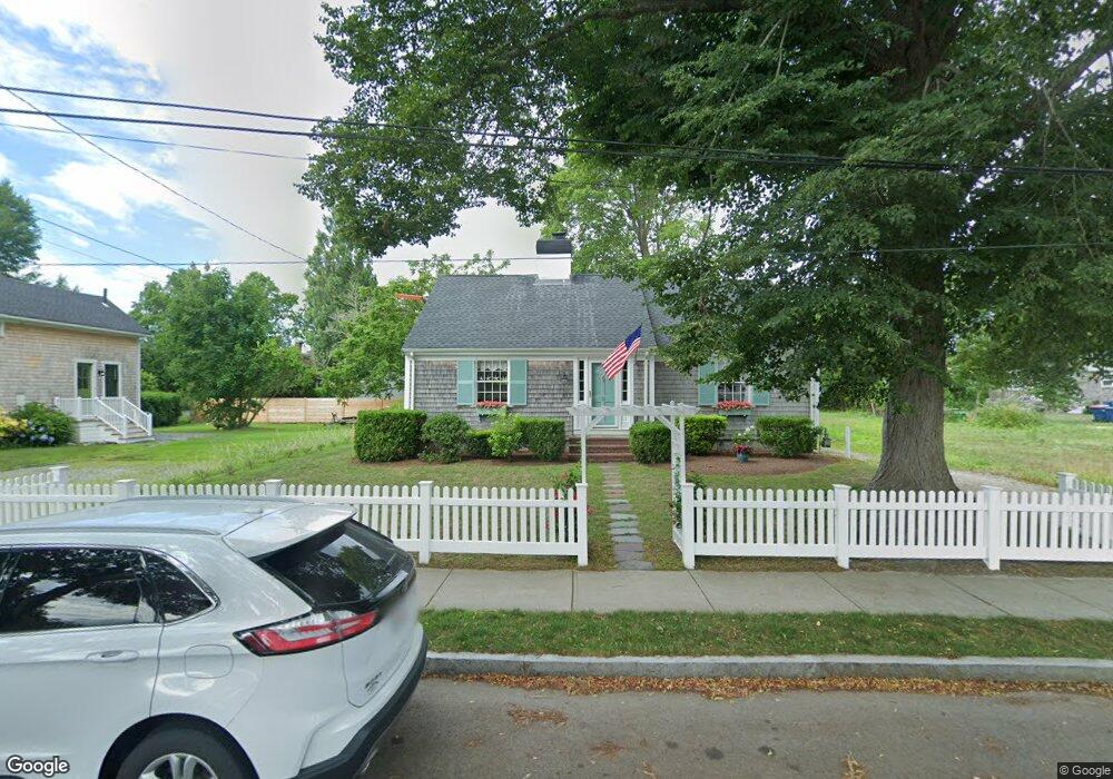 13 Mechanic St, Mattapoisett, MA 02739 - photo 1