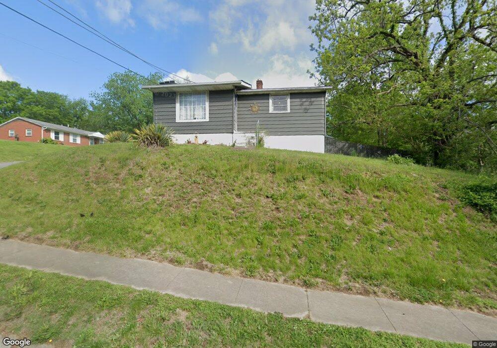 501 Main St, Charlestown, IN 47111 - photo 1