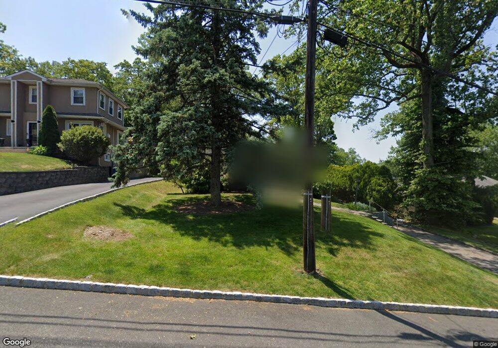 52 Lessing Rd, West Orange, NJ 07052 - photo 1