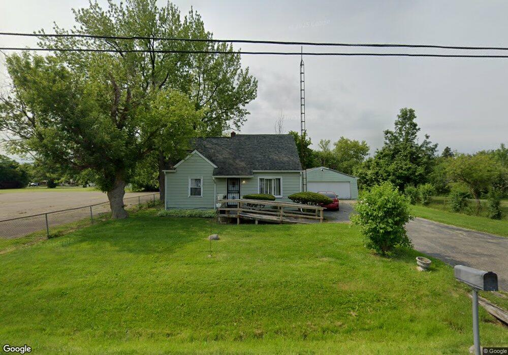 1244 E Humphrey Ave, Flint, MI 48505 - photo 1