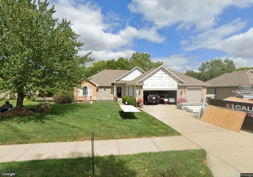 4105 SW Flintrock Dr, Lees Summit, MO 64082 - photo 1