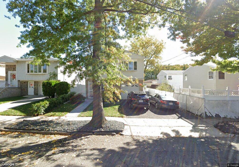 434 Edgegrove Ave, Staten Island, NY 10312 - photo 1