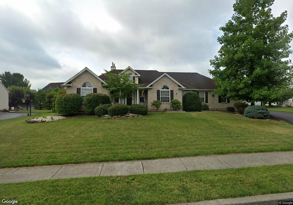 2816 Pine Cone Dr, Whitehall, PA 18052 - photo 1